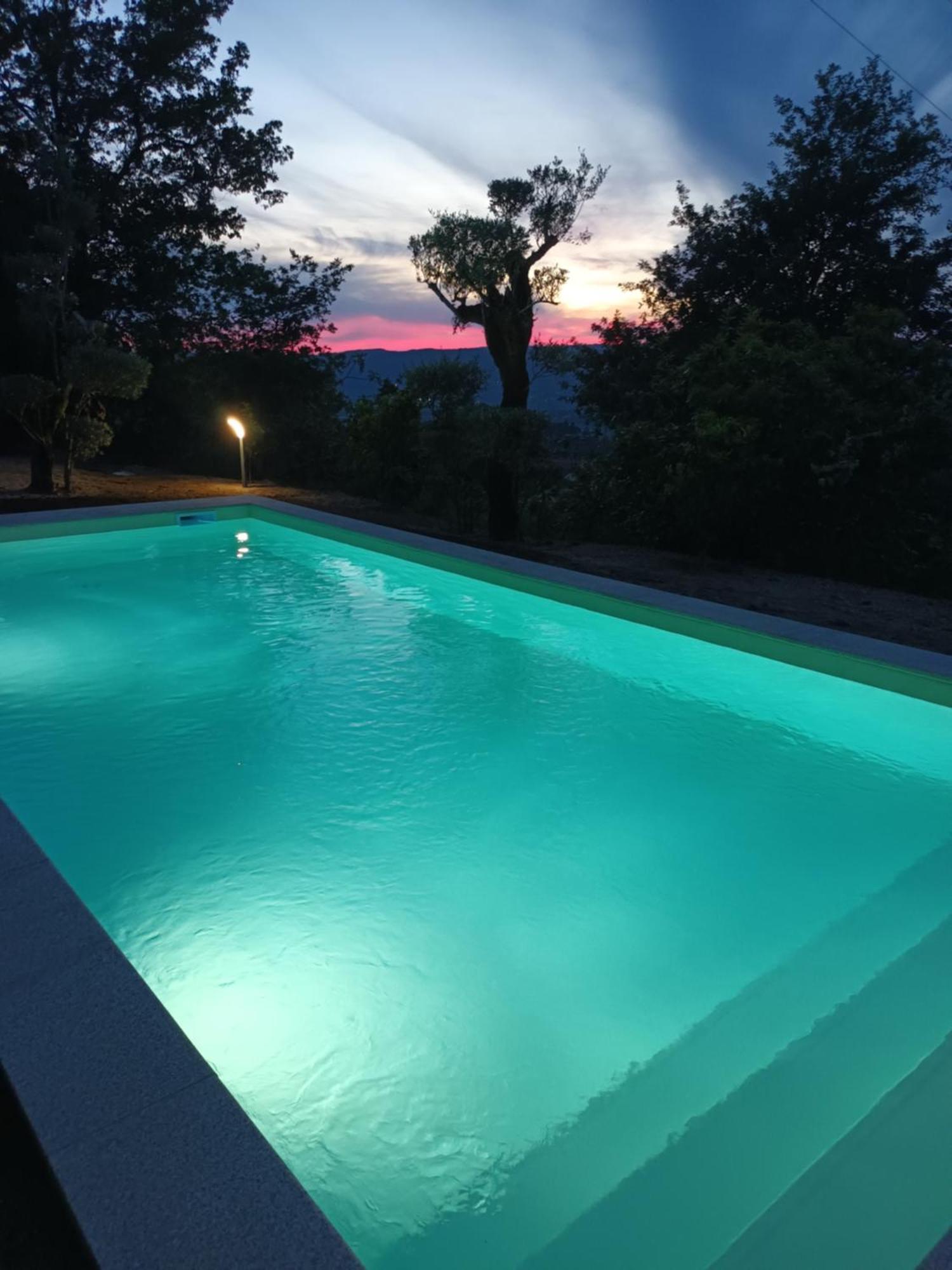 Villa Casa De Ferrapilhe à Paranhos  Extérieur photo